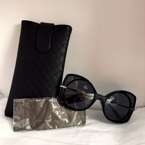 RARE!!  UNIQUE!   Bottega Veneta sunglasses, new, never worn!!  Be that girl!!!